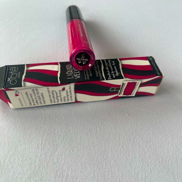 Ciate London Liquid Velvet Matte Liquid Lipstick ‘Head Over Heels’ - Picture 6 of 6